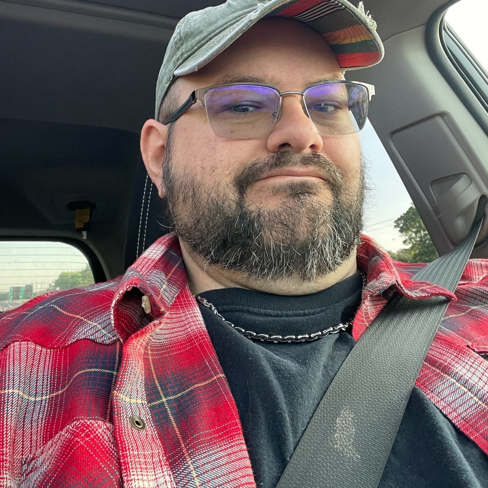 Meet your Posher, Jason